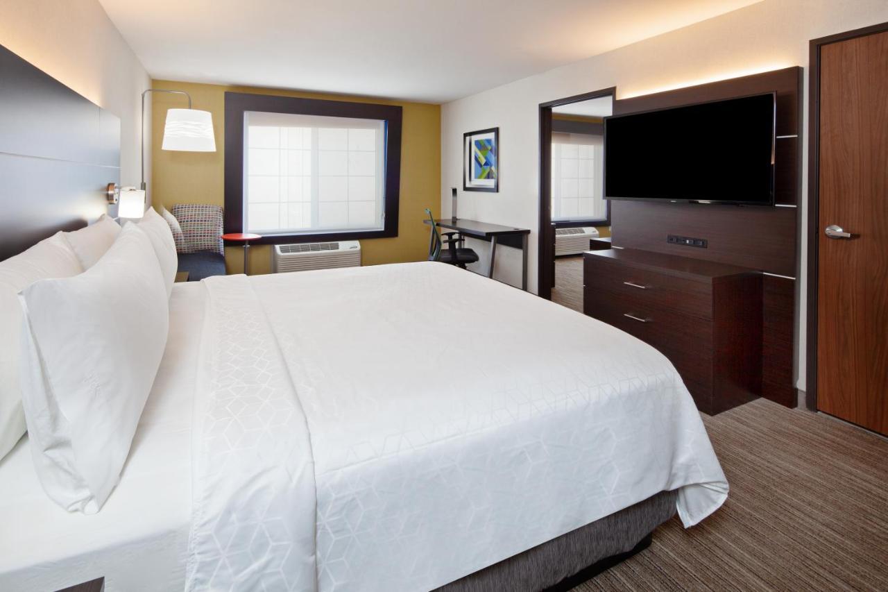 Holiday Inn Express & Suites Oakland - Airport By Ihg Dış mekan fotoğraf