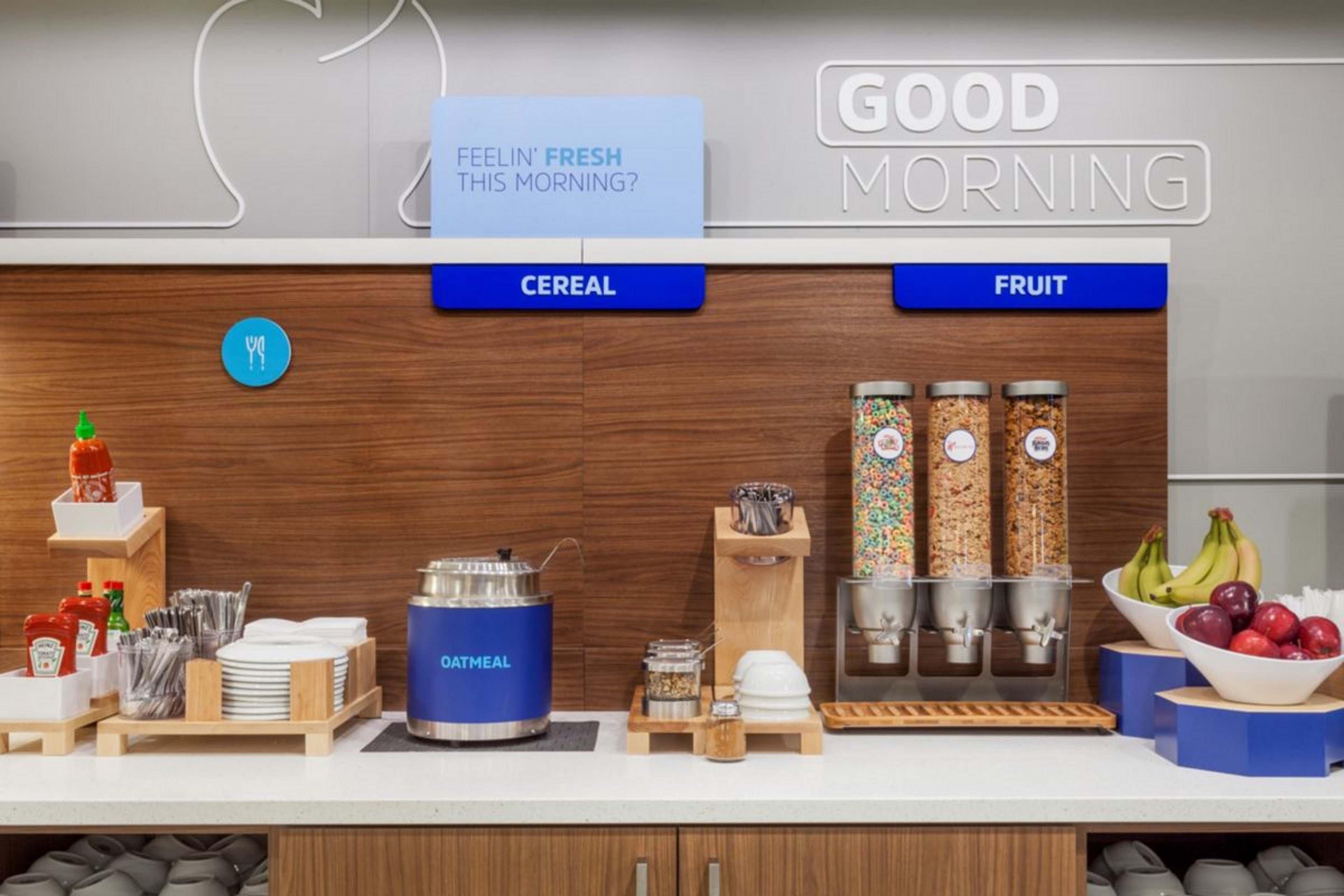 Holiday Inn Express & Suites Oakland - Airport By Ihg Dış mekan fotoğraf