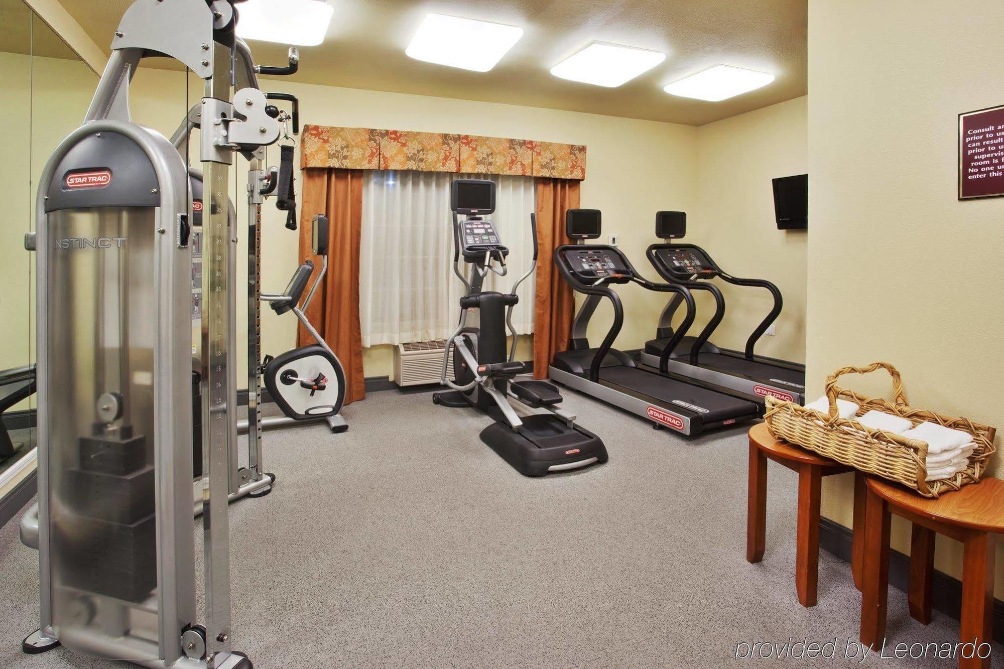 Holiday Inn Express & Suites Oakland - Airport By Ihg Dış mekan fotoğraf